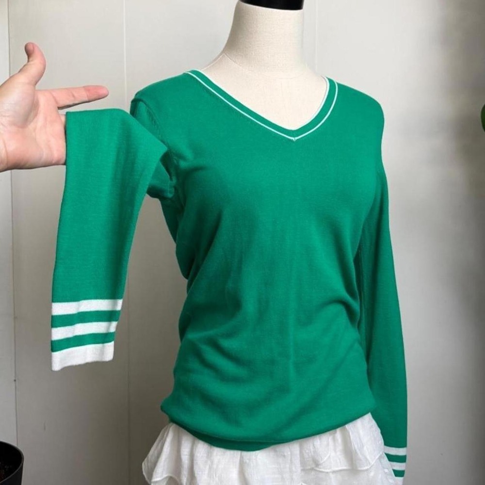 Tommy Hilfiger Womens Green V-Neck Sweater White Stripe Cuffs Preppy Small